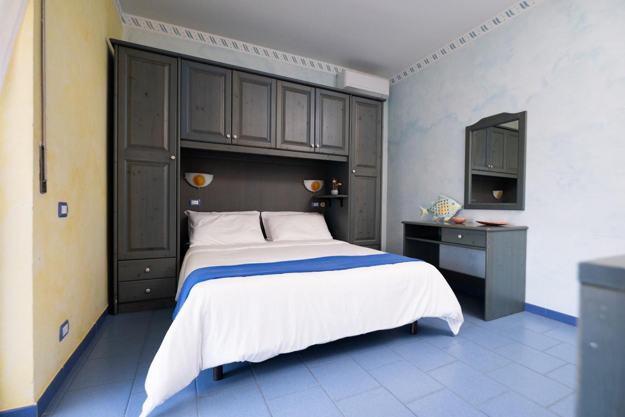 Oasi Azzurra Apart otel Messina Dış mekan fotoğraf