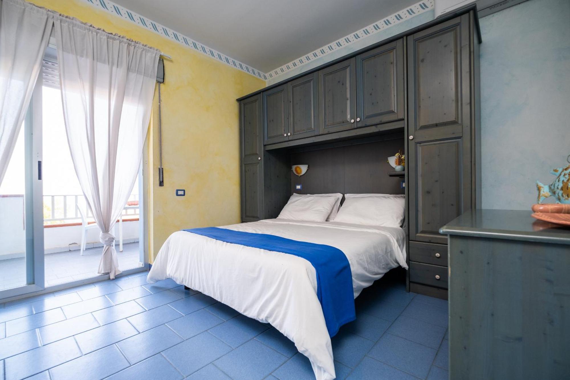 Oasi Azzurra Apart otel Messina Dış mekan fotoğraf