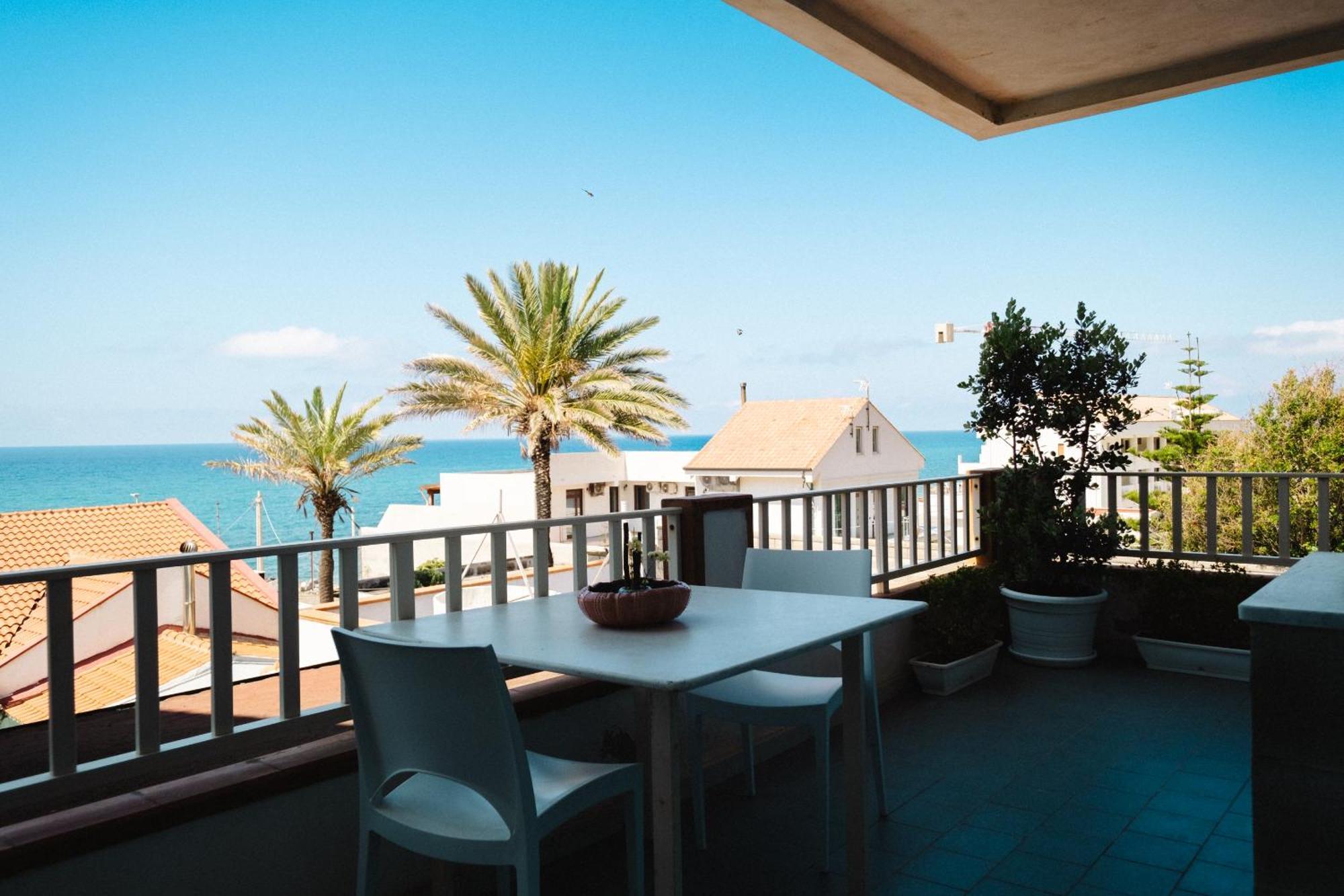 Oasi Azzurra Apart otel Messina Dış mekan fotoğraf