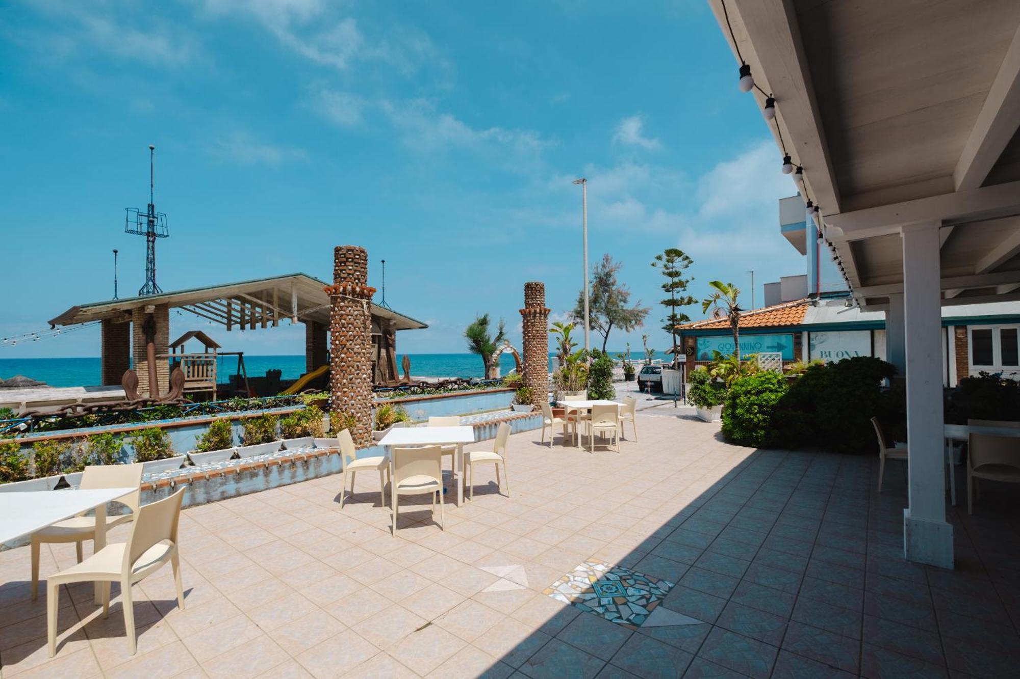 Oasi Azzurra Apart otel Messina Dış mekan fotoğraf