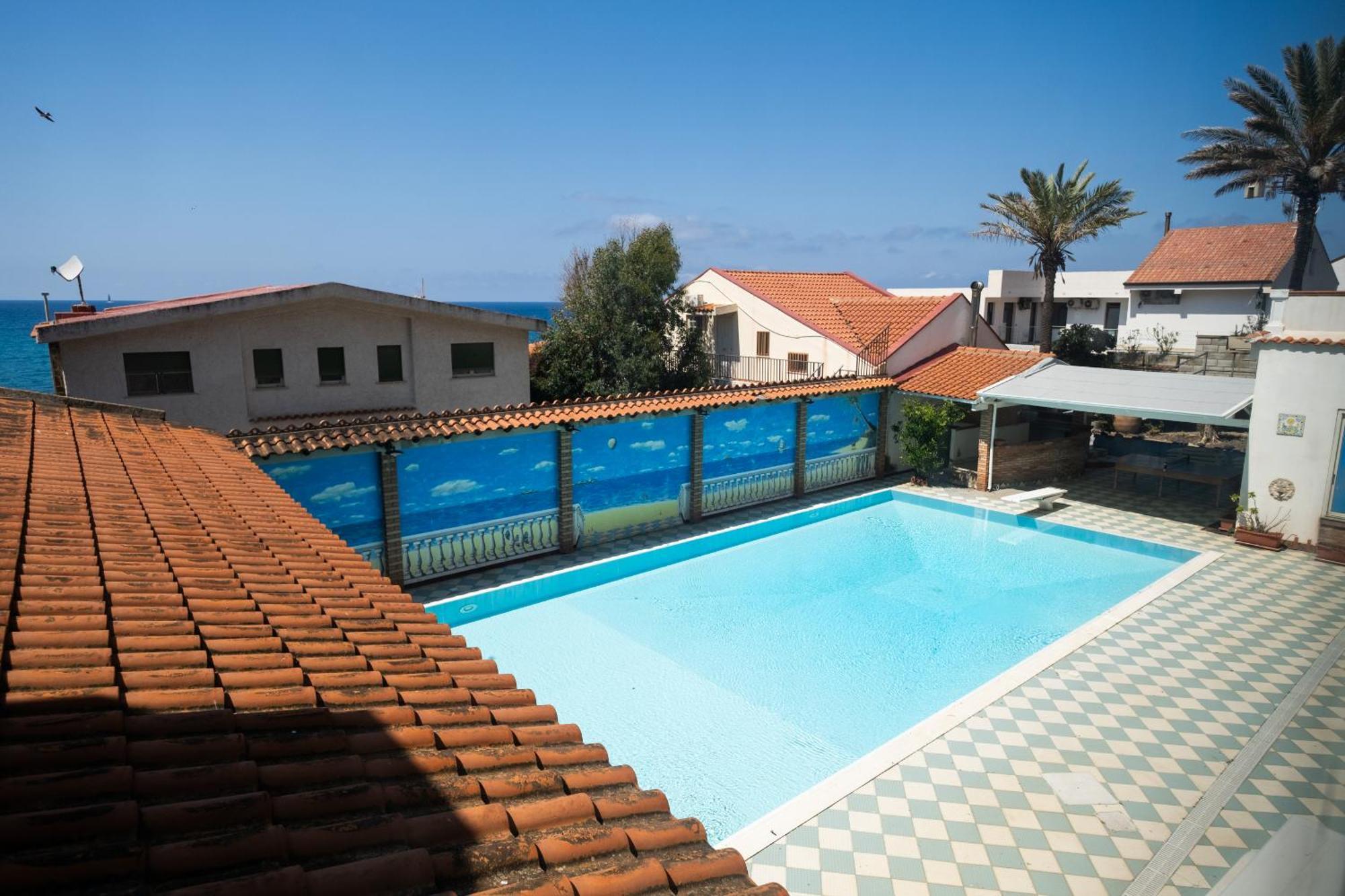 Oasi Azzurra Apart otel Messina Dış mekan fotoğraf