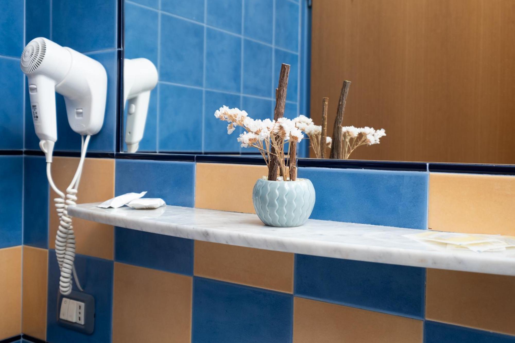 Oasi Azzurra Apart otel Messina Dış mekan fotoğraf