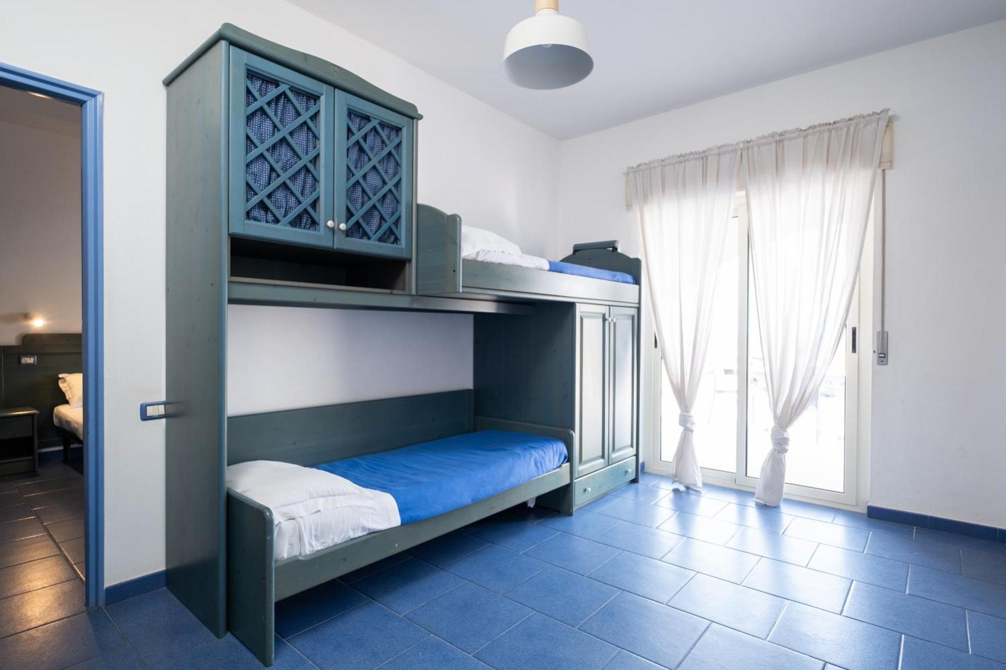 Oasi Azzurra Apart otel Messina Dış mekan fotoğraf