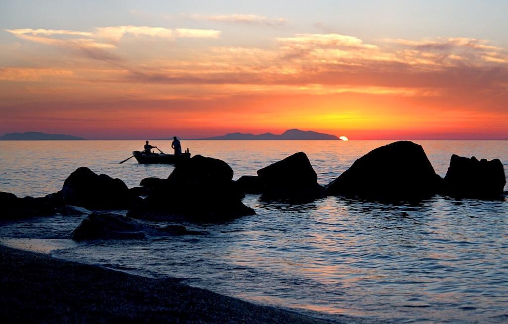 Oasi Azzurra Apart otel Messina Dış mekan fotoğraf