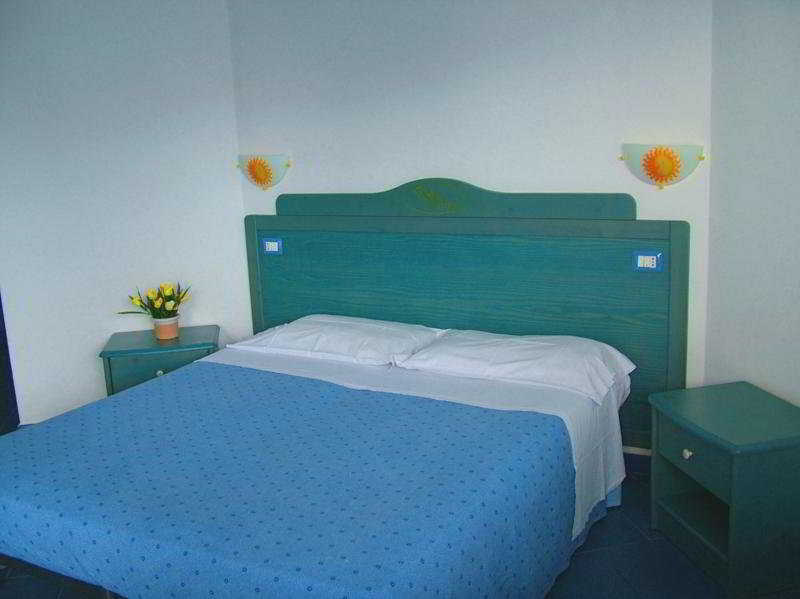 Oasi Azzurra Apart otel Messina Dış mekan fotoğraf