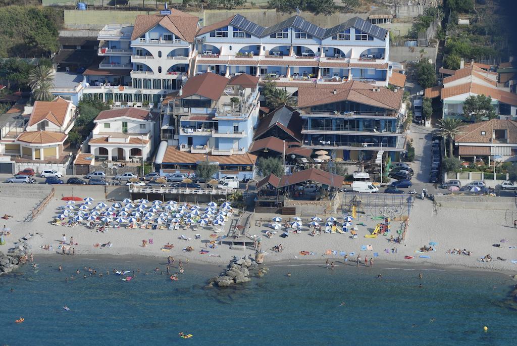 Oasi Azzurra Apart otel Messina Dış mekan fotoğraf